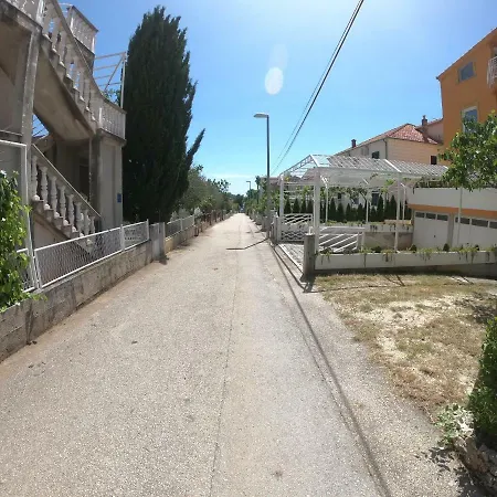 Delibasic * Rogoznica (Sibenik-Knin)