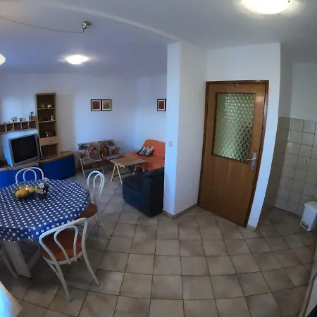 Delibasic Apartament *