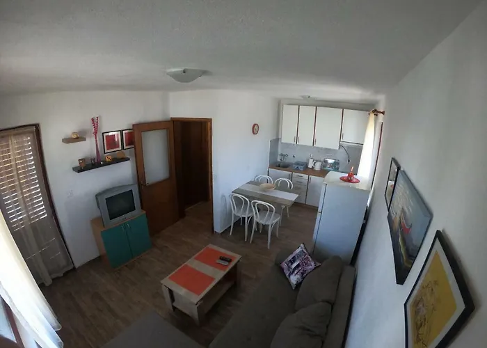 Delibasic Rogoznica (Sibenik-Knin)