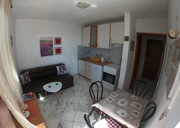 Apartman Delibasic Rogoznica (Sibenik-Knin)