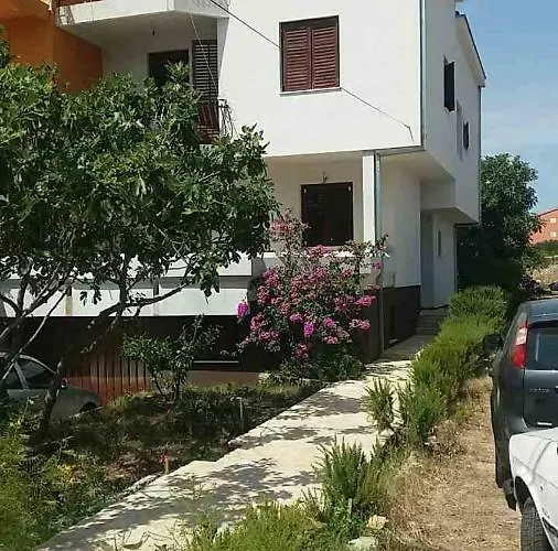 Delibasic * Rogoznica (Sibenik-Knin)